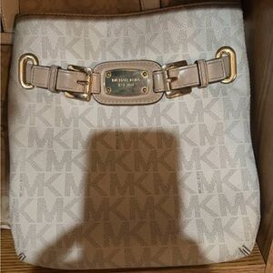 Michael Kors Cream & Beige Signature Monogram Shoulder Bag